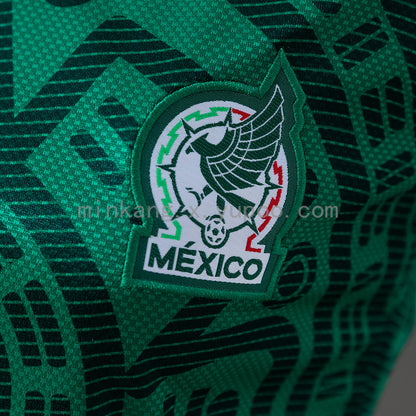 Women's Mexico 2026 Home Green Cropped Soccer Jersey