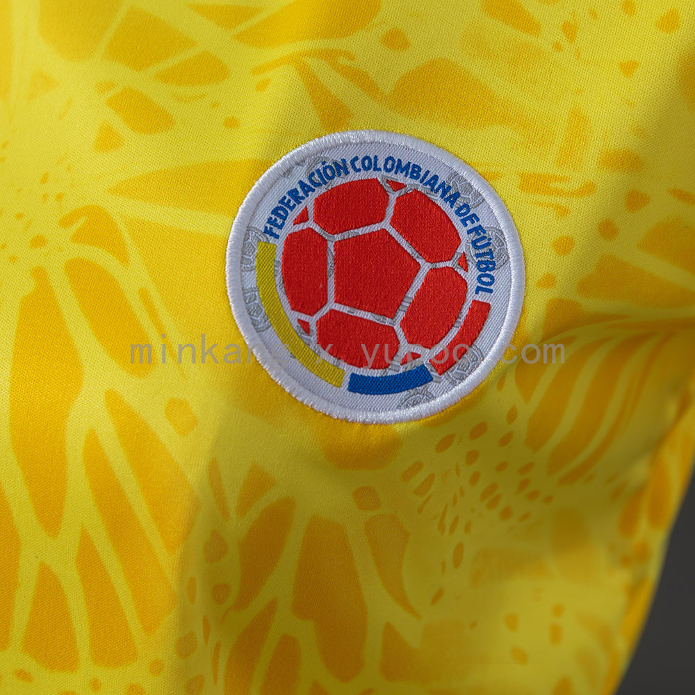 Women's Colombia 2026 Home Yellow Cropped Soccer Jersey